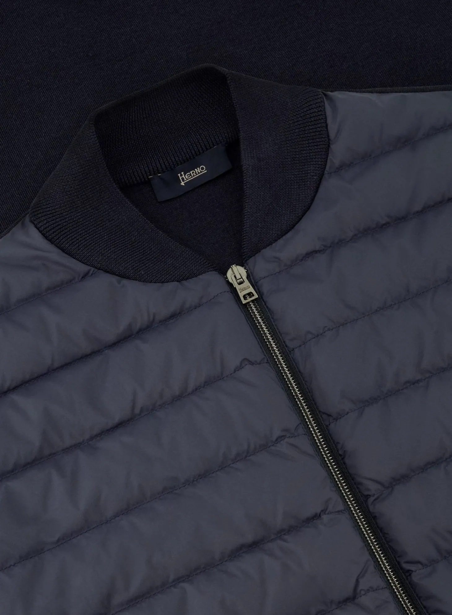 Herno Gewatteerde Bodywarmer Van Wol En Zijde Discount